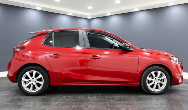 
								Opel Corsa 1.2T Edition full									