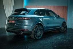 
										Porsche Cayenne 3.6 S Tiptronic full									