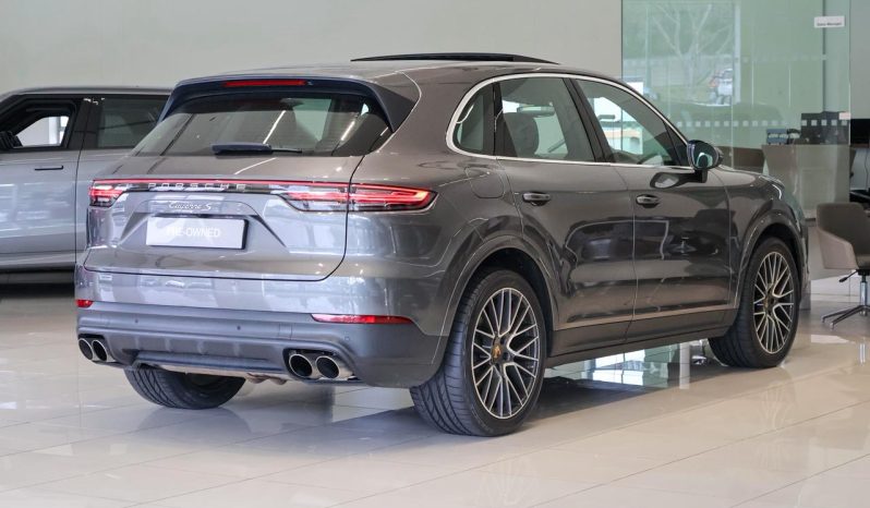 
								Porsche Cayenne 3.6 S Tiptronic full									
