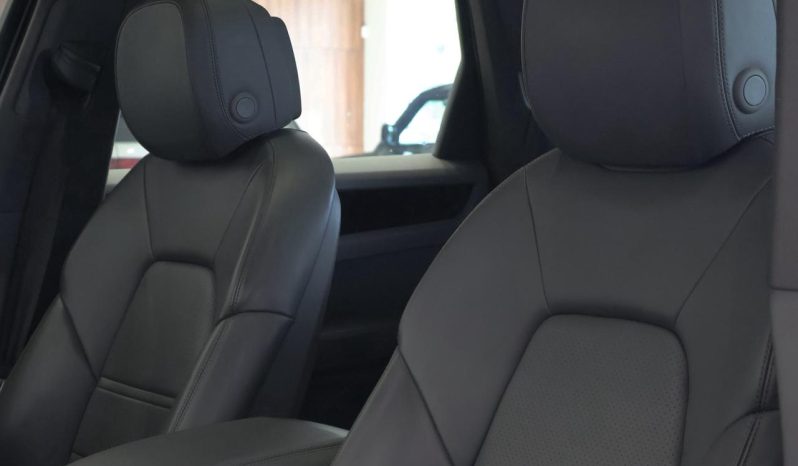 
								Porsche Cayenne 3.6 S Tiptronic full									