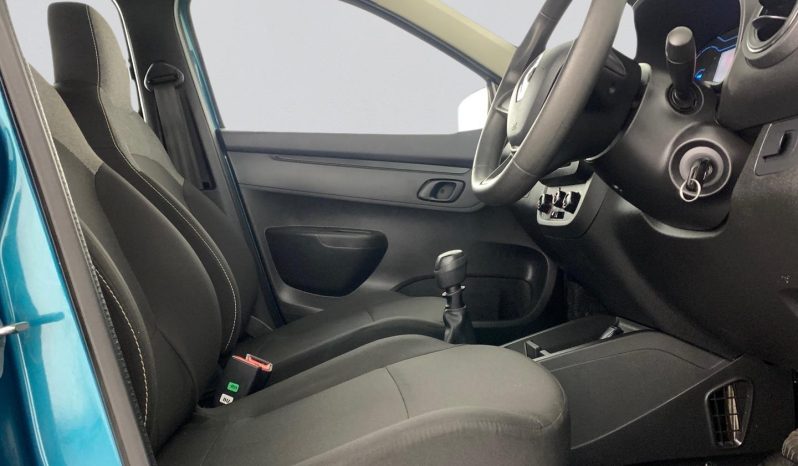 
								Renault Kwid 1.0 Evolution full									