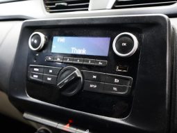
										Renault Triber 1.0 Life full									