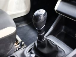 
										Renault Triber 1.0 Life full									