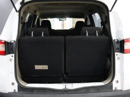 
										Renault Triber 1.0 Life full									