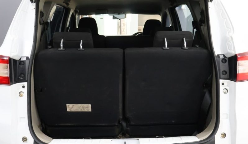 
								Renault Triber 1.0 Life full									