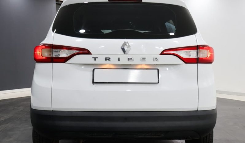
								Renault Triber 1.0 Life full									