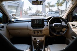 
										Renault Triber 1.0 Techno full									