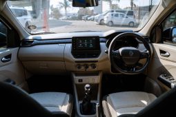 
										Renault Triber 1.0 Techno full									
