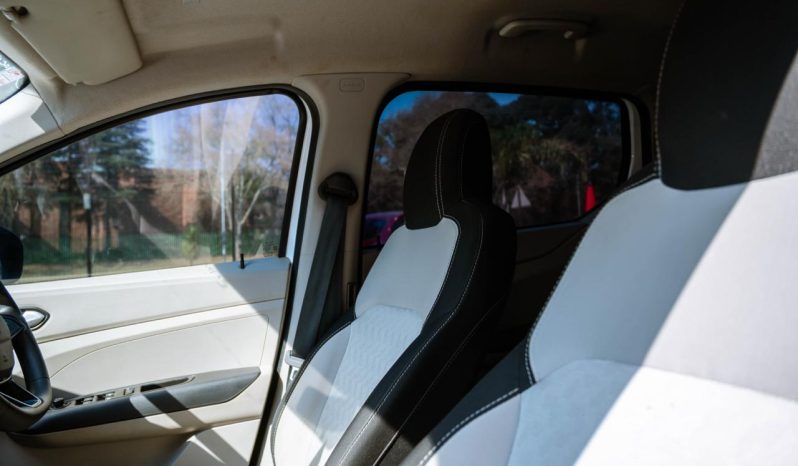 
								Renault Triber 1.0 Techno full									