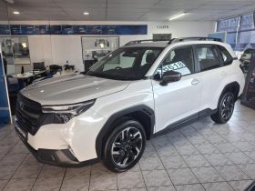 Subaru Forester 2.5 Touring CVT