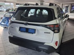 
										Subaru Forester 2.5 Touring CVT full									