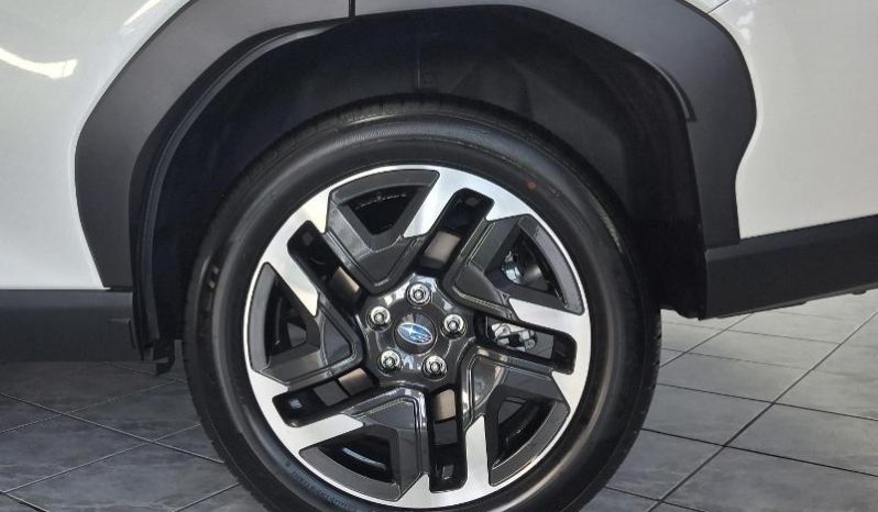 
								Subaru Forester 2.5 Touring CVT full									