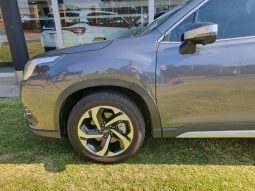 
										Subaru Forester 2.5i-S ES full									
