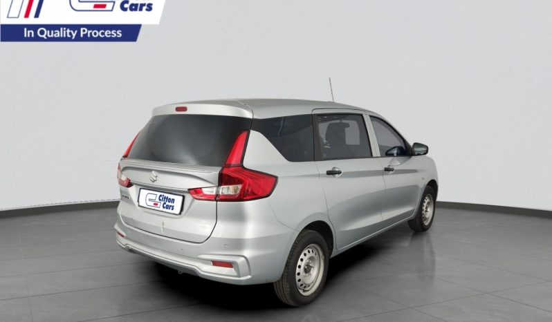 
								Suzuki Ertiga 1.5 Ga full									