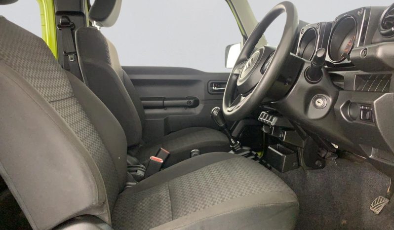 
								Suzuki Jimny 1.5 Gl full									