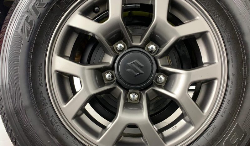 
								Suzuki Jimny 1.5 Gl full									