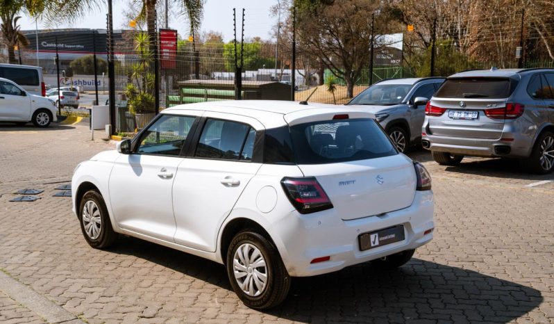 
								Suzuki Swift 1.2 GL full									