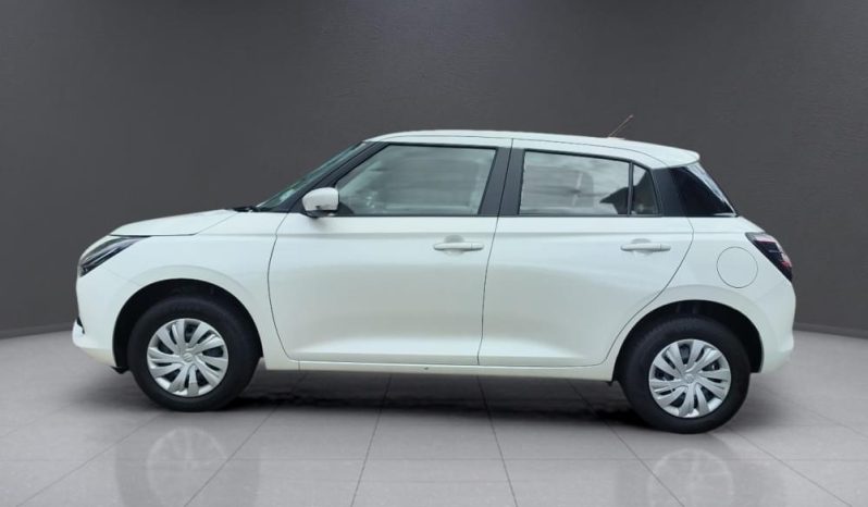 
								SUZUKI SWIFT 1.2 GL MT full									