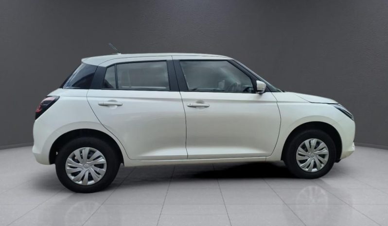 
								SUZUKI SWIFT 1.2 GL MT full									