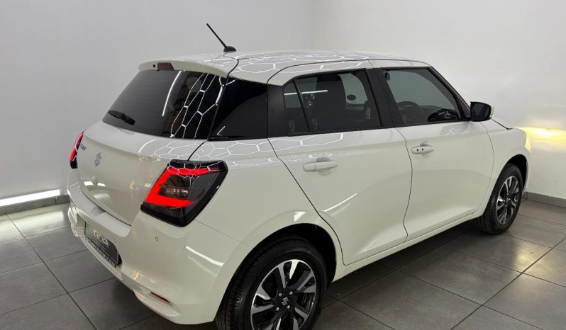 
								Suzuki Swift 1.2 Glx Cvt full									