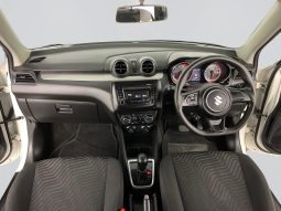 
										Suzuki Swift 1.2I Gl Amt full									