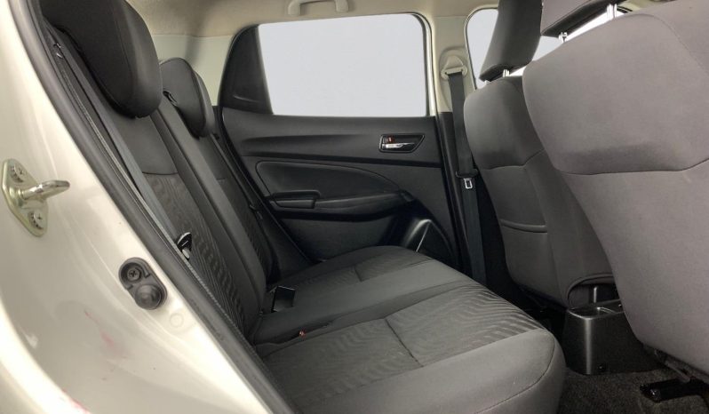 
								Suzuki Swift 1.2I Gl Amt full									