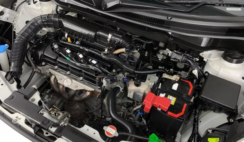 
								Suzuki Swift 1.2I Gl Amt full									