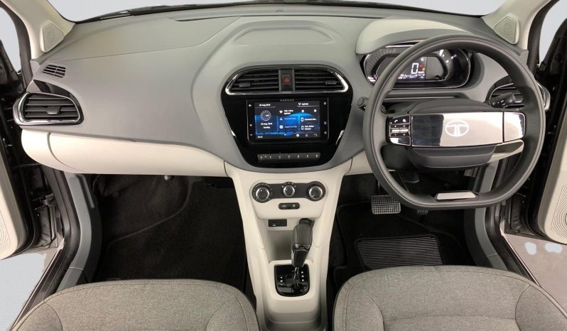 
								Tata Tiago 1.2 Xt Amt full									