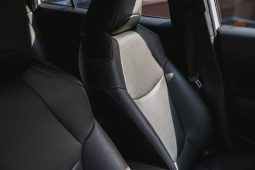 
										Toyota Corolla Cross 1.8 Hybrid XR full									