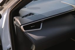 
										Toyota Corolla Cross 1.8 Hybrid XR full									