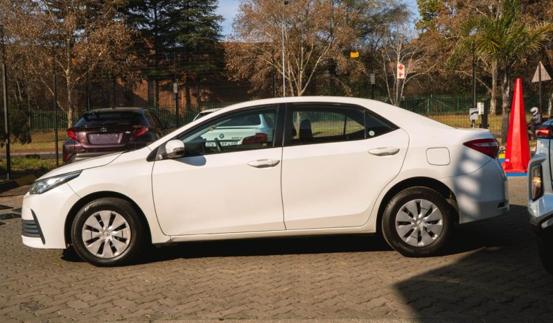 
								Toyota Corolla Quest 1.8 Plus full									