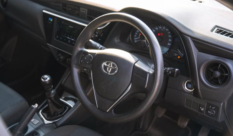 
								Toyota Corolla Quest 1.8 Plus full									