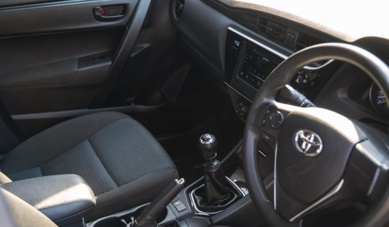 
								Toyota Corolla Quest 1.8 Plus full									
