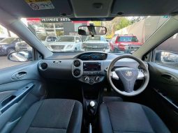 
										Toyota Etios 1.5 Xs 5-Door full									