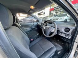 
										Toyota Etios 1.5 Xs 5-Door full									