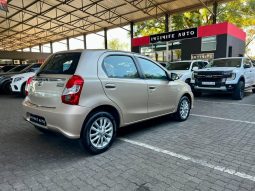 
										Toyota Etios 1.5 Xs 5-Door full									
