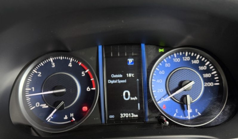 
								Toyota Fortuner 2.4 Gd-6 Rb At full									