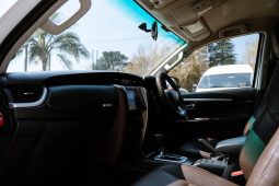 
										Toyota Fortuner 2.4GD-6 4×4 Auto full									