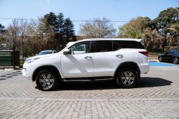 
										Toyota Fortuner 2.4GD-6 4×4 Auto full									