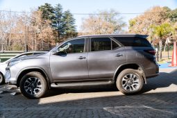 
										Toyota Fortuner 2.4GD-6 Auto full									