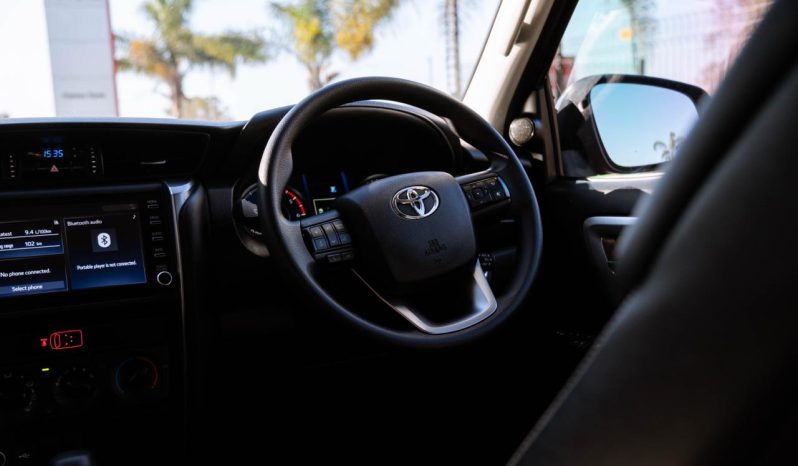 
								Toyota Fortuner 2.4GD-6 Auto full									