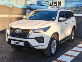 Toyota Fortuner 2.8 Gd-6 4X4 At
