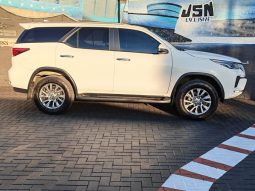 
										Toyota Fortuner 2.8 Gd-6 4X4 At full									