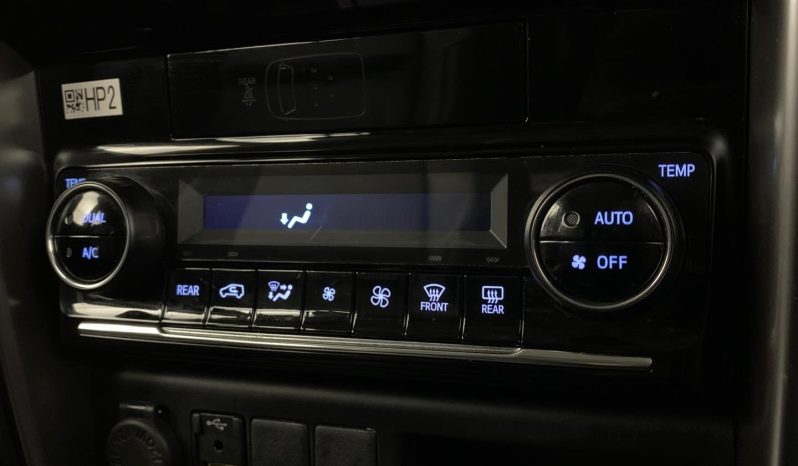 
								Toyota Fortuner 2.8 Gd-6 Raised Body At full									