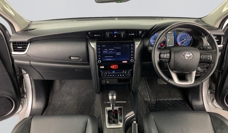 
								Toyota Fortuner 2.8 Gd-6 Raised Body At full									
