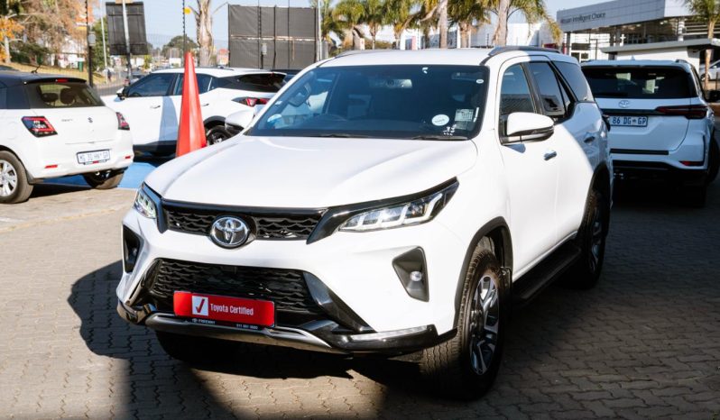 
								Toyota Fortuner 2.8GD-6 full									