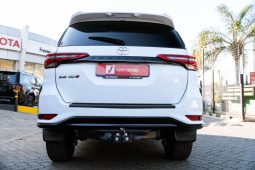 
										Toyota Fortuner 2.8GD-6 full									