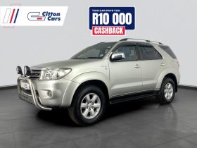 Toyota Fortuner 3.0 D-4D R/body F/L