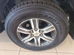 
										Toyota Fortuner FORTUNER 2.4GD-6 R/B A/T full									