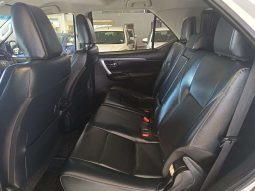 
										Toyota Fortuner FORTUNER 2.4GD-6 R/B A/T full									